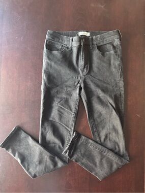 Madewell Women's Roadtripper Skinny Jeans in Washed Black